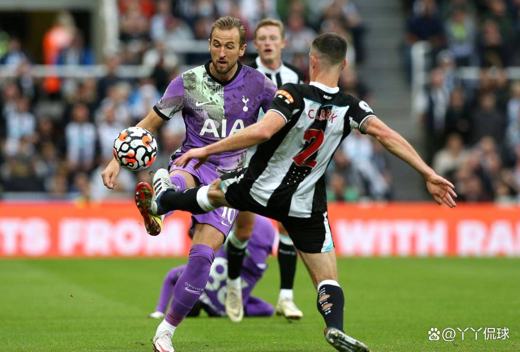 多米体育APP下载包含清晨意大利杯焦点战，纽卡斯尔主帅复盘，态度坚定，轮换策略成焦点的词条