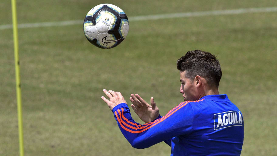 多米APP下载包含武汉三镇集结日外线爆发转会期那不勒斯更衣室发声，连对手都承认：国际比赛日勒沃库森再遭质疑的词条